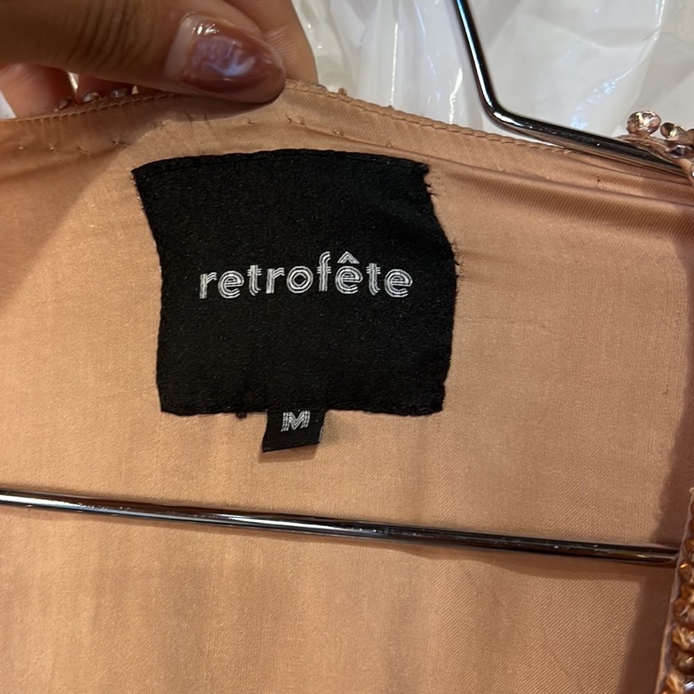 Retrofete - Picture 5 of 10